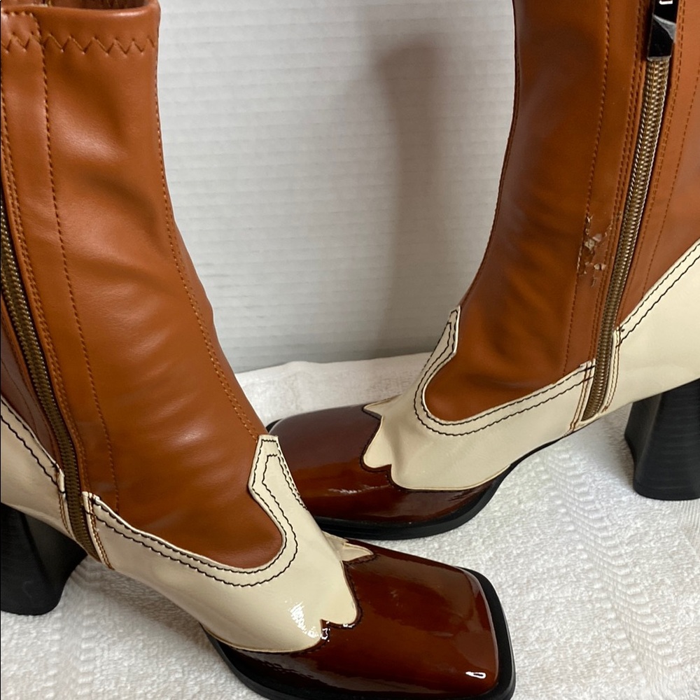 Two-Tone Heeled Boots - Brown and Cream - Picture 5 of 7